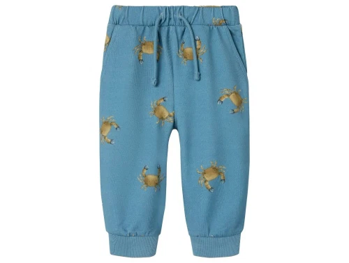 Blå sweatbukser fra Name It med print af små krabber 13243043 spring lake